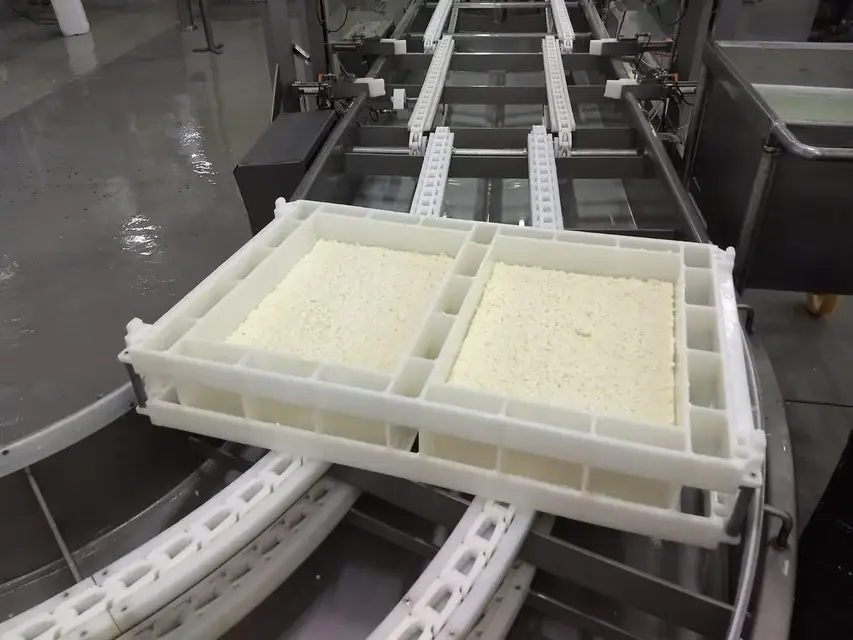 Moldes para quesos de pasta hilada